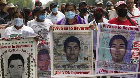 dlshsi parents students|Parents of missing Mexican students push for answers from .